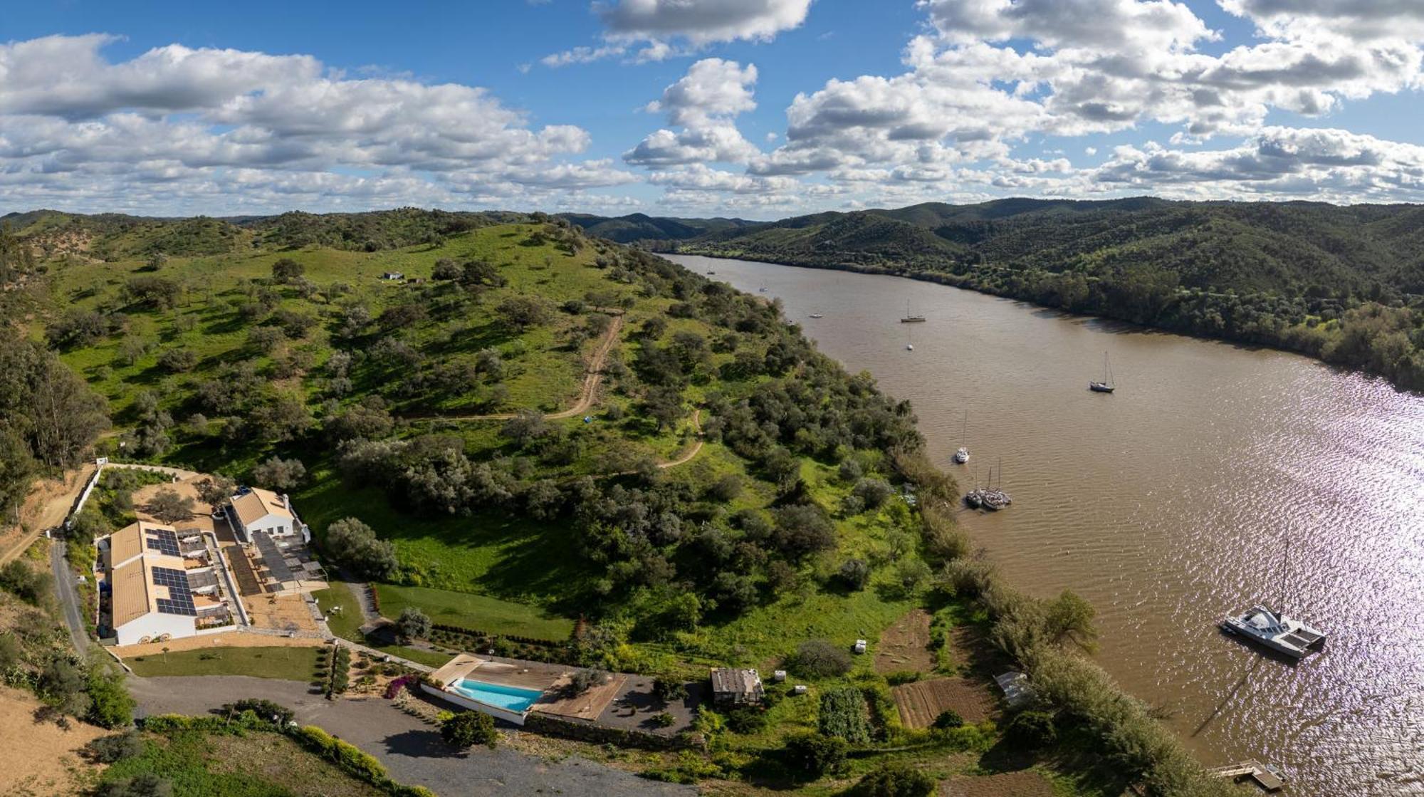 Apartamentos, Finca Contrabando Sanlucar Del Guadiana, Huelva Санлукар-де-Гвадиана Экстерьер фото